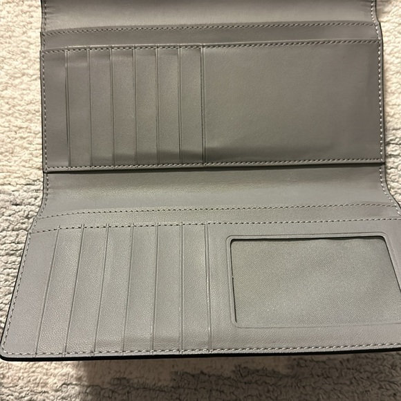 Coach Slim Trifold Wallet - Picture 3 of 5